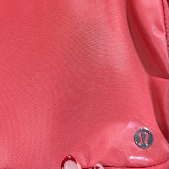 Lululemon‎ Everywhere Backpack 22L Desert Red - Picture 5 of 6